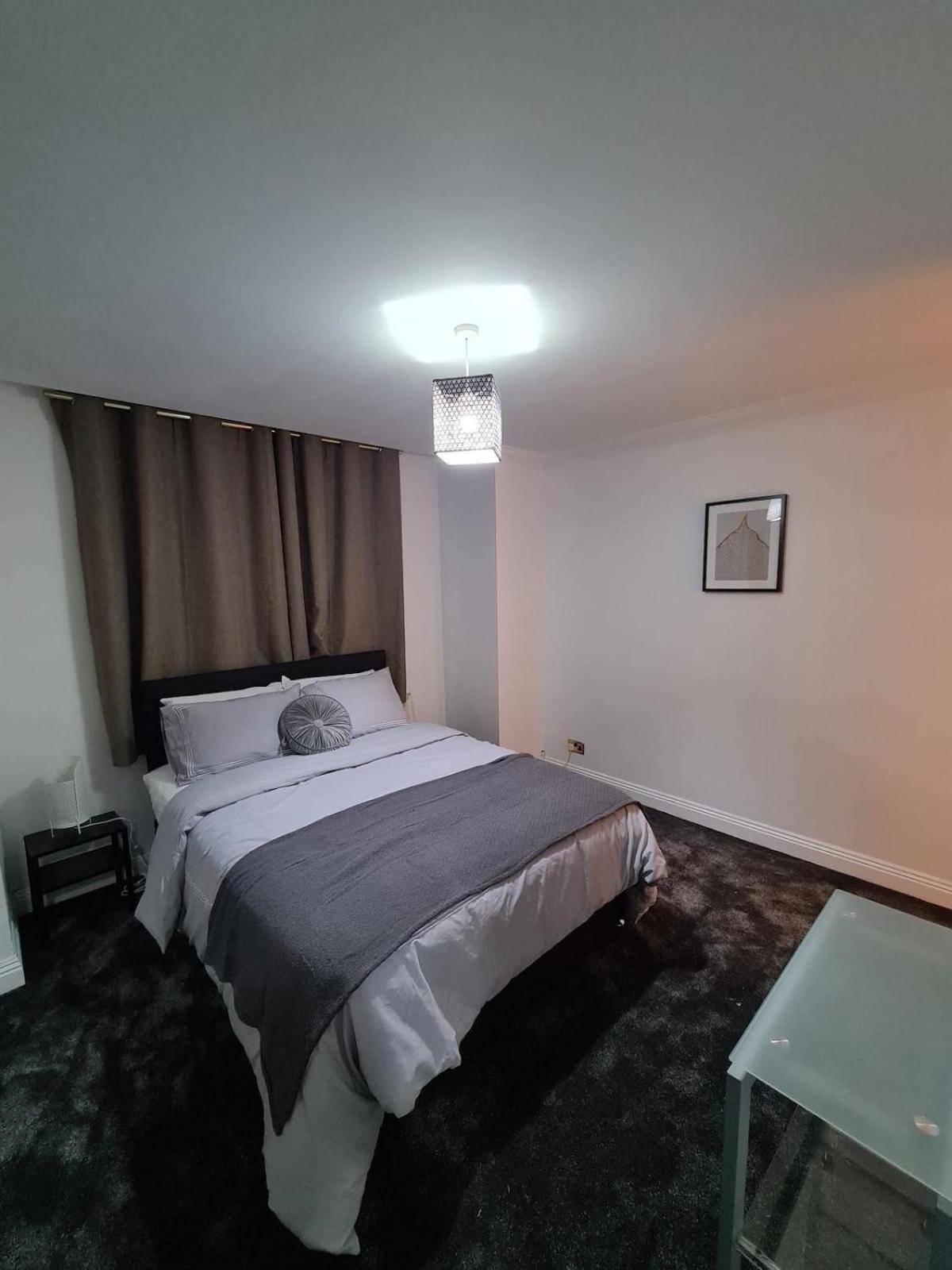 Appartamento Luxurious 3 Bed Flat In Kilburn *
