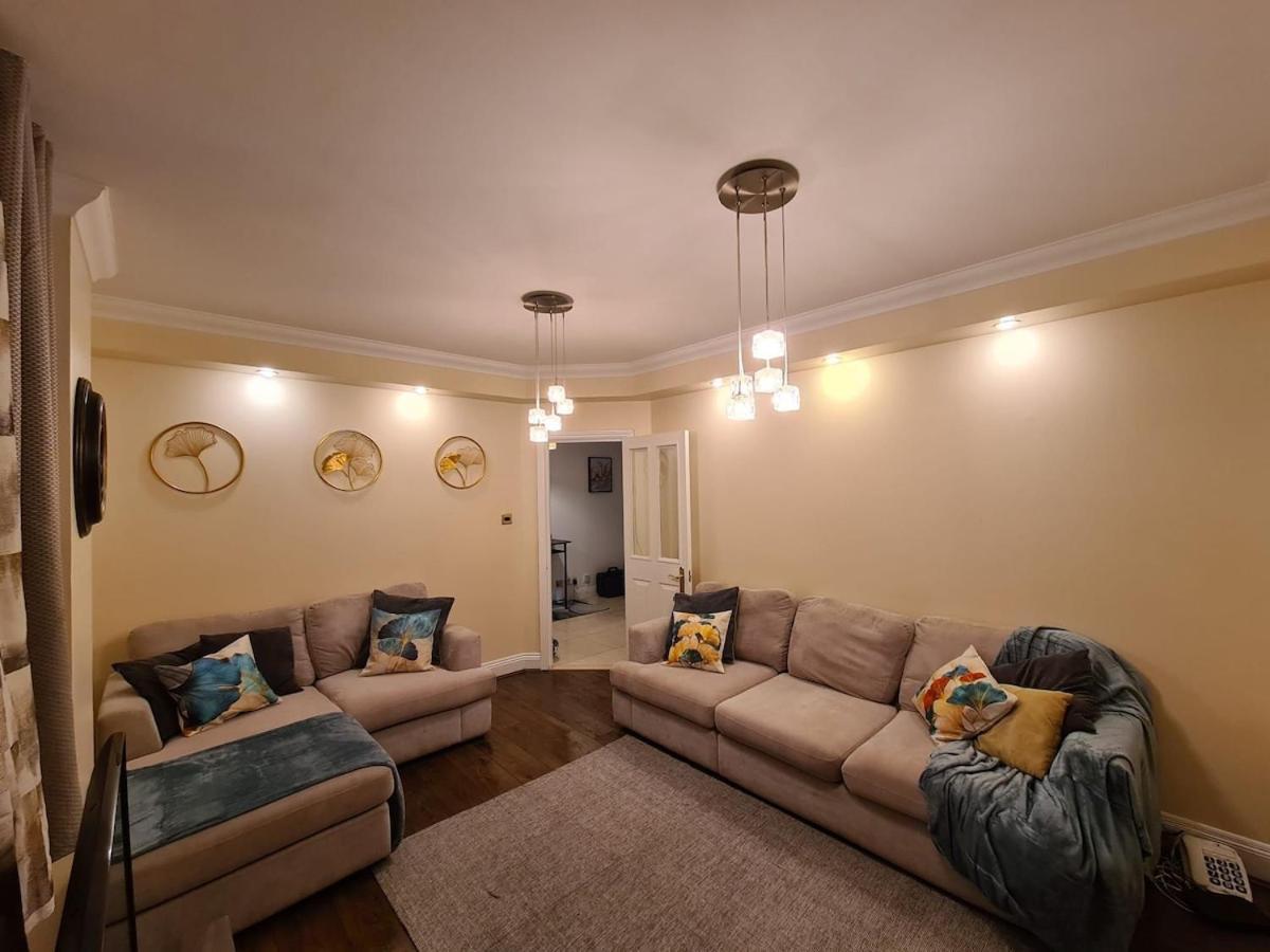 Luxurious 3 Bed Flat In Kilburn Appartamento Londra